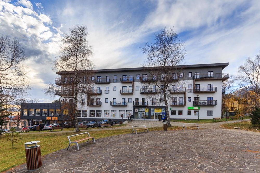 Apartman Michaela Vysoké Tatry Exteriör bild
